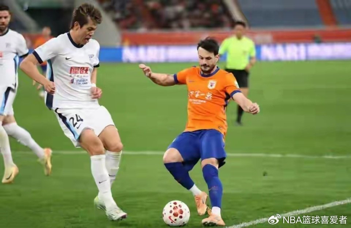 真相来了！山东泰山2连败原因曝光，足球名记：助教不是韩鹏选的