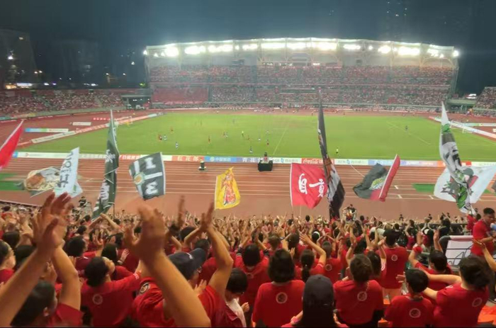 四川省城市足球联赛｜自贡队主场迎战绵阳队，最终0：0握手言和