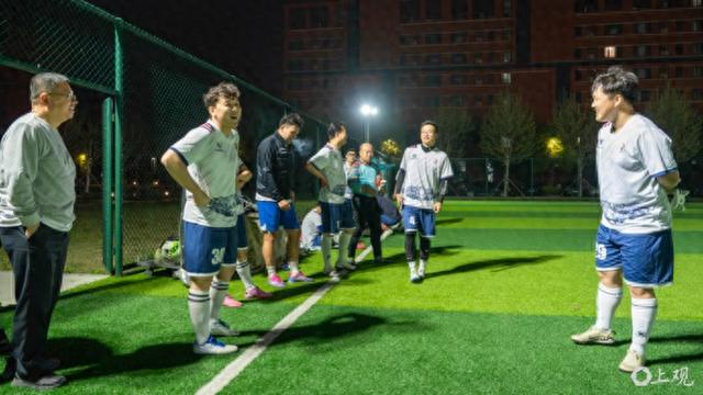 “这个‘大家伙’，大家都想聊几句”