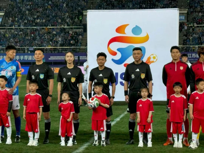 一中、天一学生狂喜：那是我体育老师！