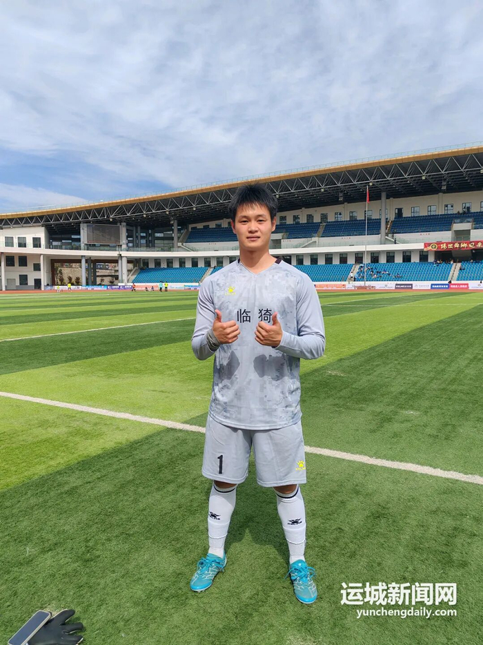 中国U16国家少年足球队队员陈珏：运城足球未来可期